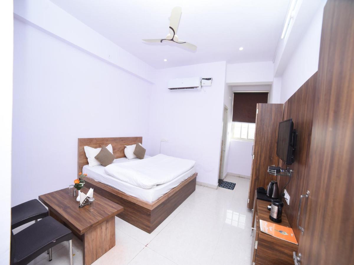 Hotel Shree Sharnam Beāwar Kültér fotó
