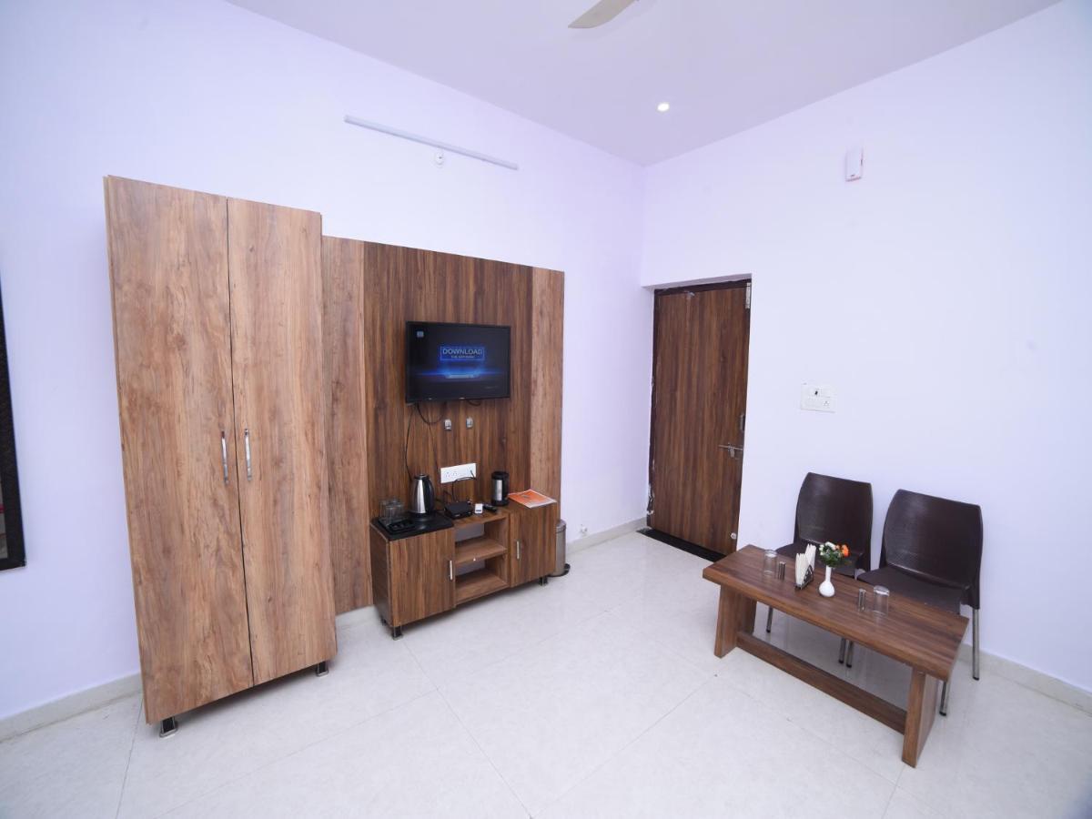 Hotel Shree Sharnam Beāwar Kültér fotó