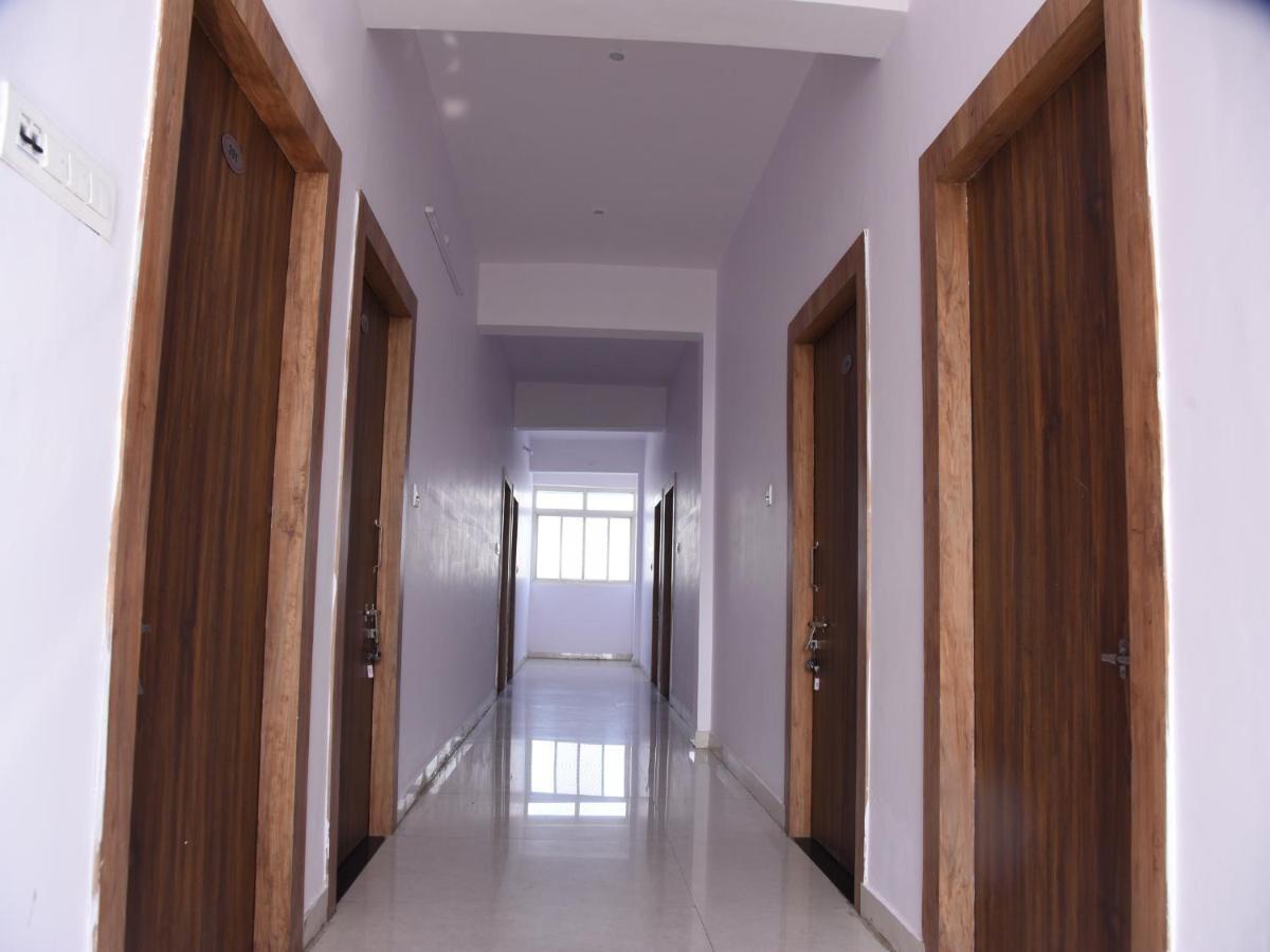 Hotel Shree Sharnam Beāwar Kültér fotó